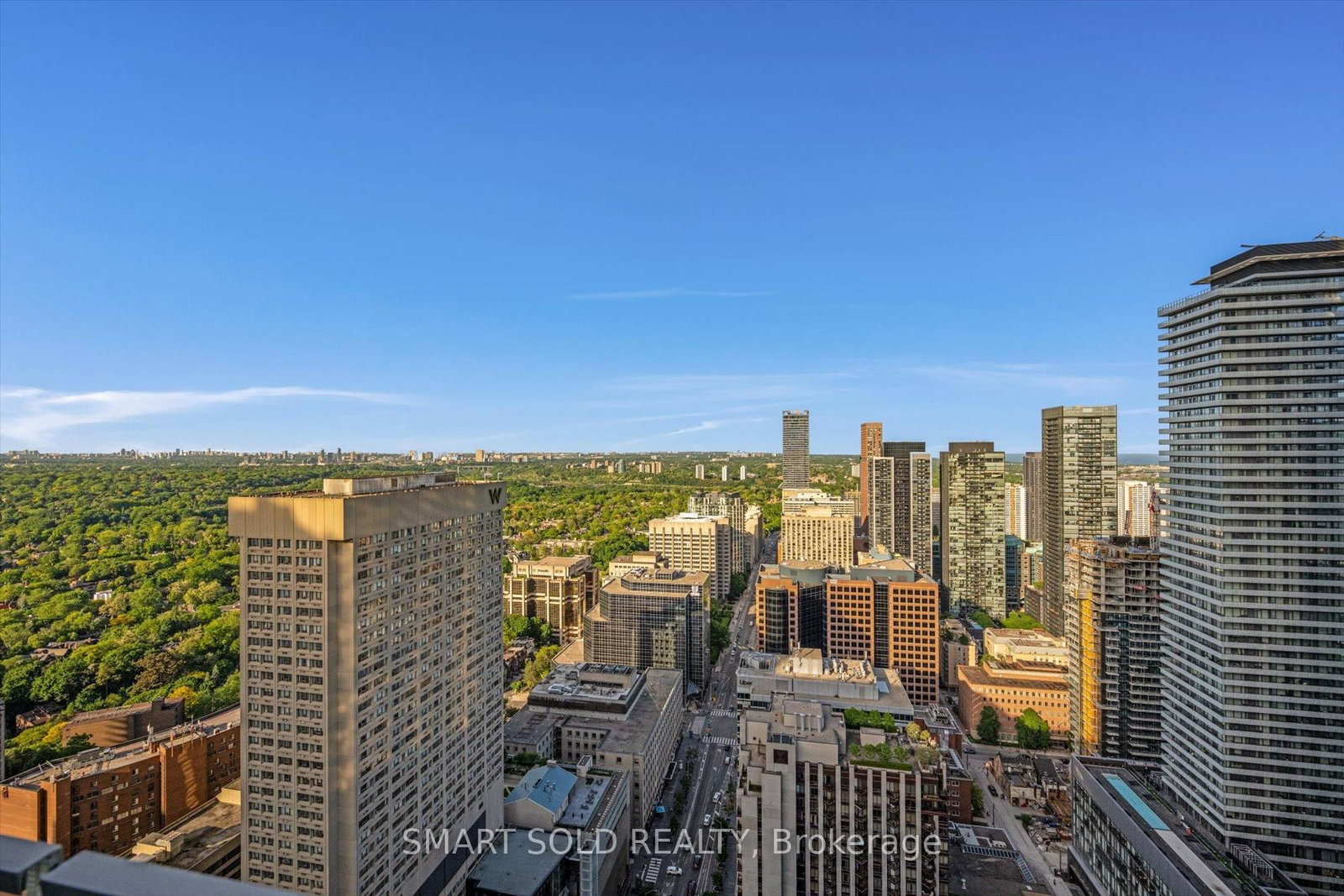 1 Bloor Street E, Unit 4002 - Photo 18