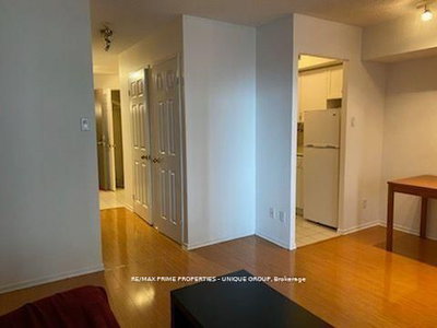 Unit 1905 — 55 Centre Avenue — photo 6