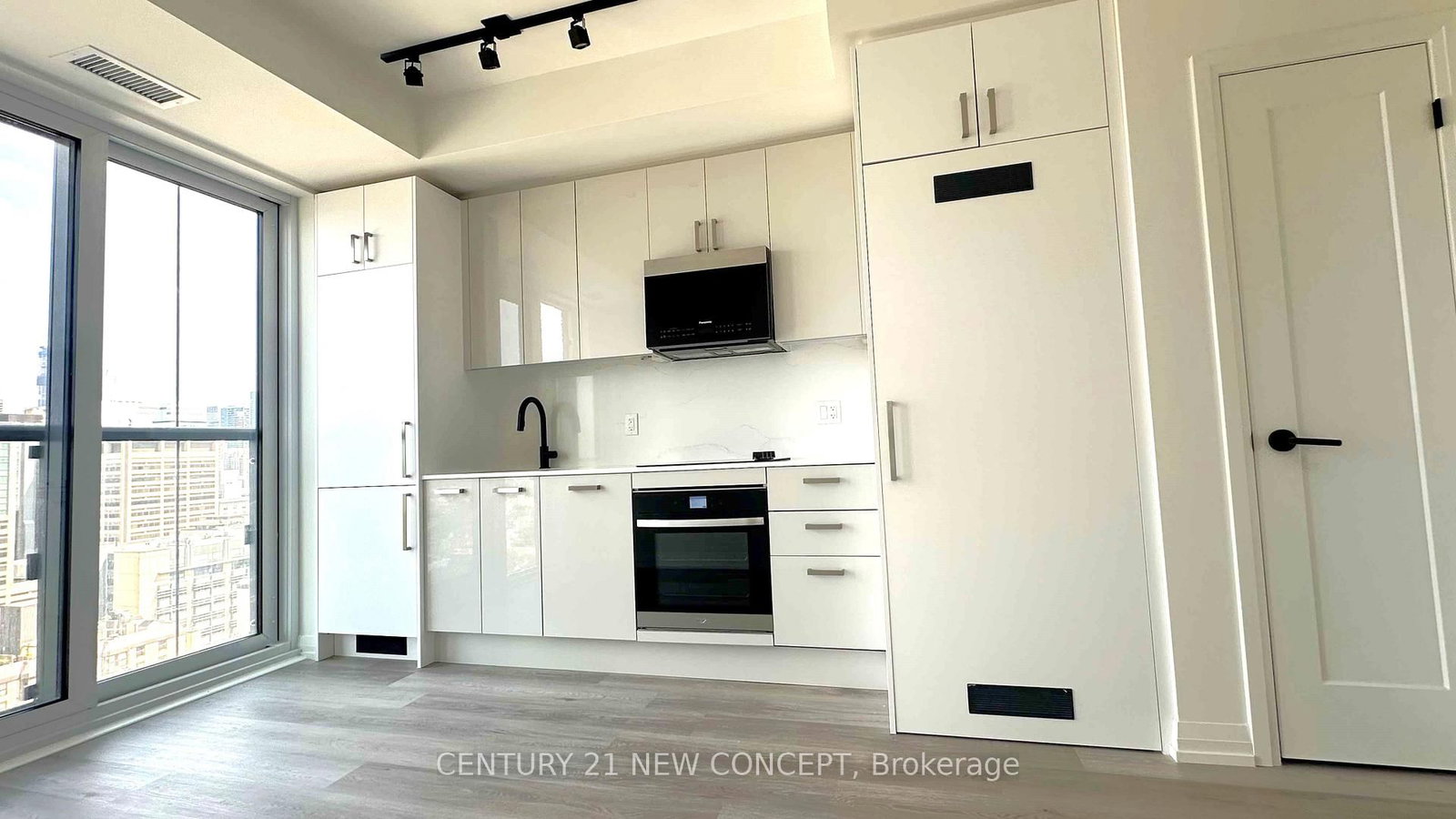 280 Dundas Street W, Unit 2112 - Photo 5