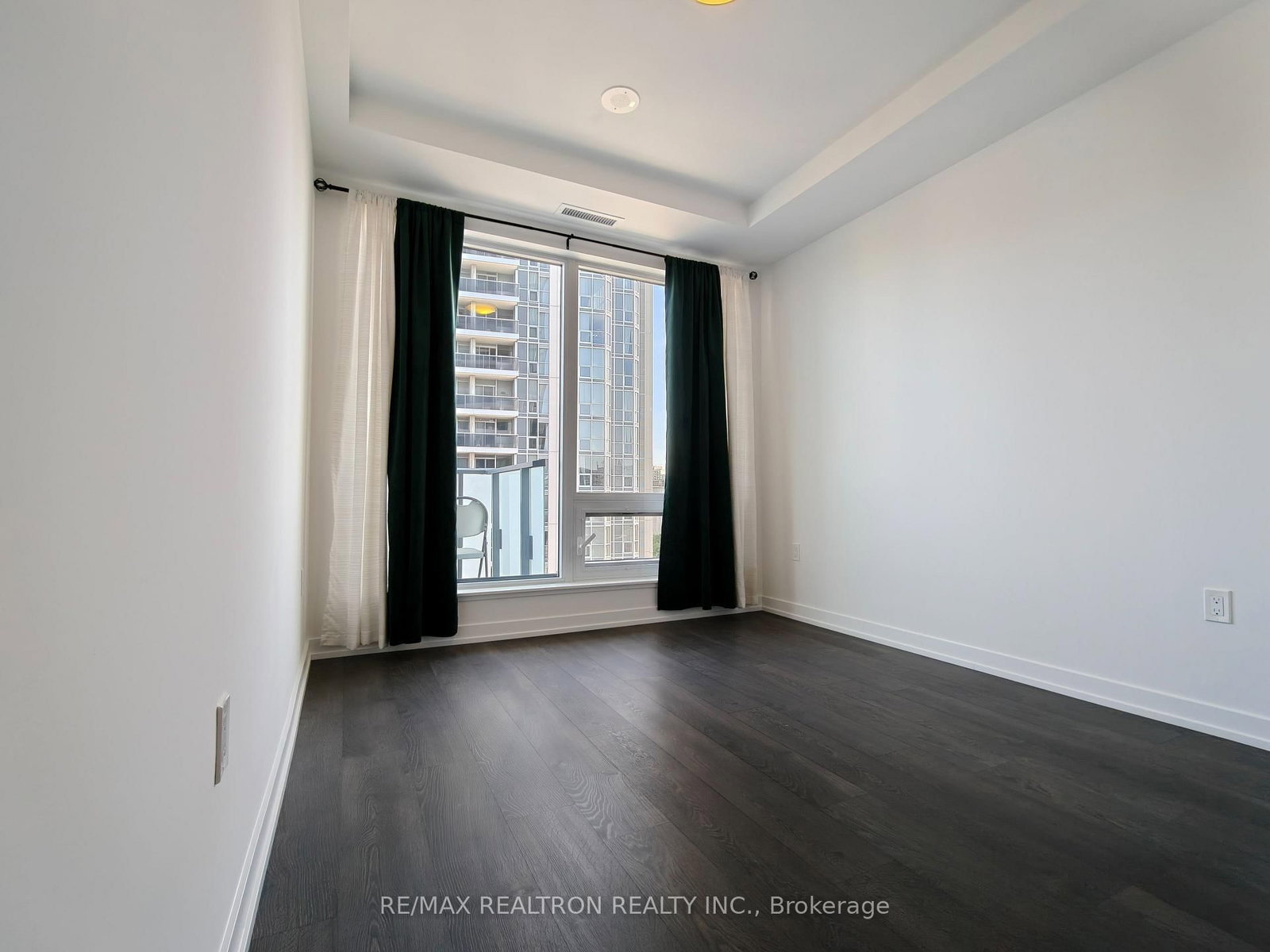 8 Olympic Garden Drive, Unit 911 - Photo 13