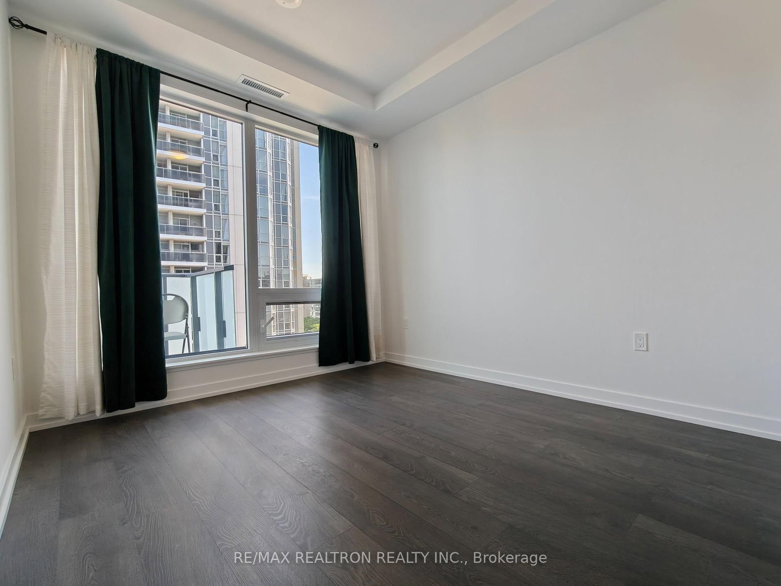 8 Olympic Garden Drive, Unit 911 - Photo 14