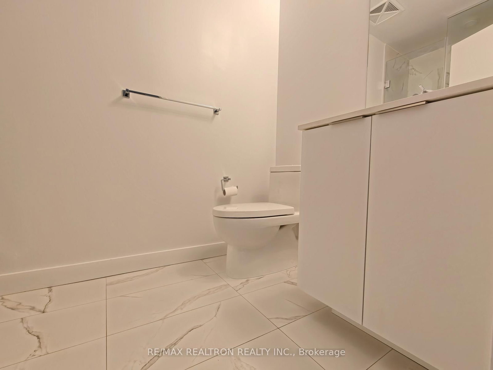 8 Olympic Garden Drive, Unit 911 - Photo 5