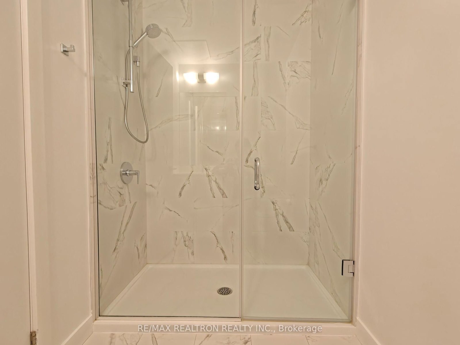 8 Olympic Garden Drive, Unit 911 - Photo 6