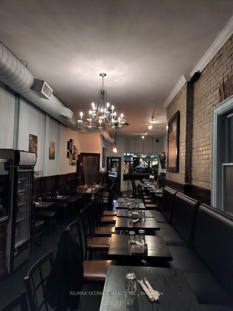 3401 Yonge St, Toronto, M4N 2M8 | Image 2