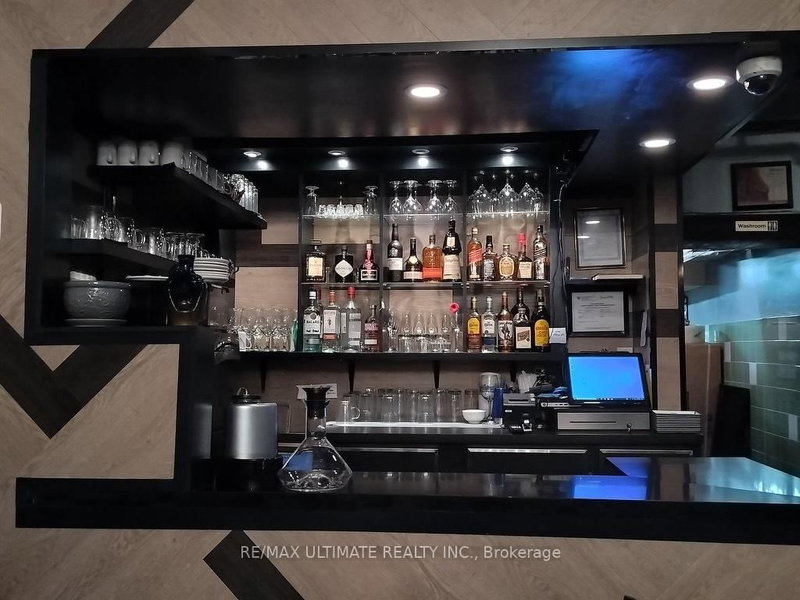 3401 Yonge St, Toronto, M4N 2M8 | Image 3