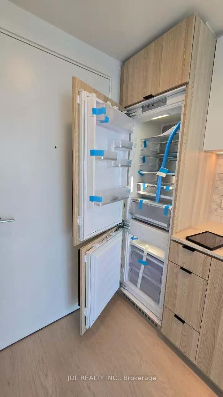 252 Church Street, Unit 5716 - Photo 9