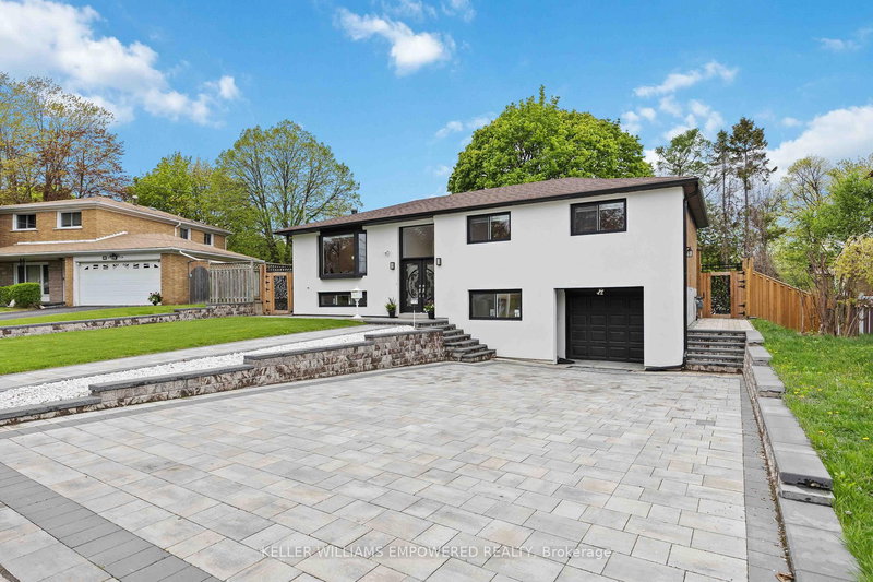 112 Kingslake Rd, Toronto, M2J 3E8 | Image 3