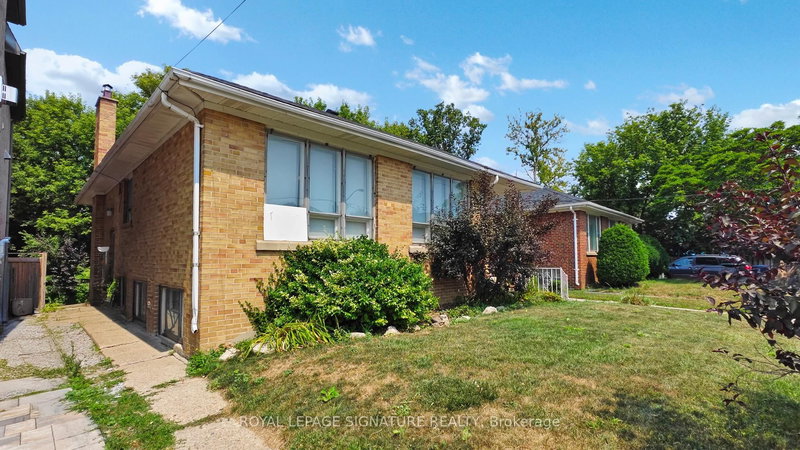 174 Caribou Rd, Toronto, M5N 2B6 | Image 2