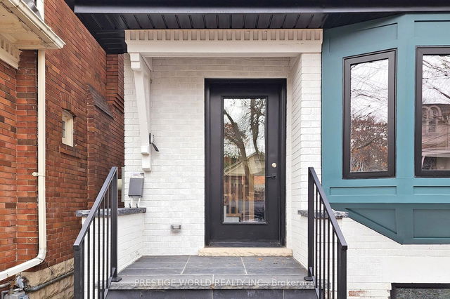 4 Hoyle Avenue