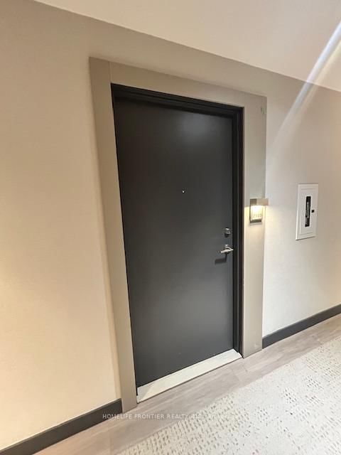 S2105 - 8 Olympic Garden Dr, Toronto, M2M 0B9 | Image 3