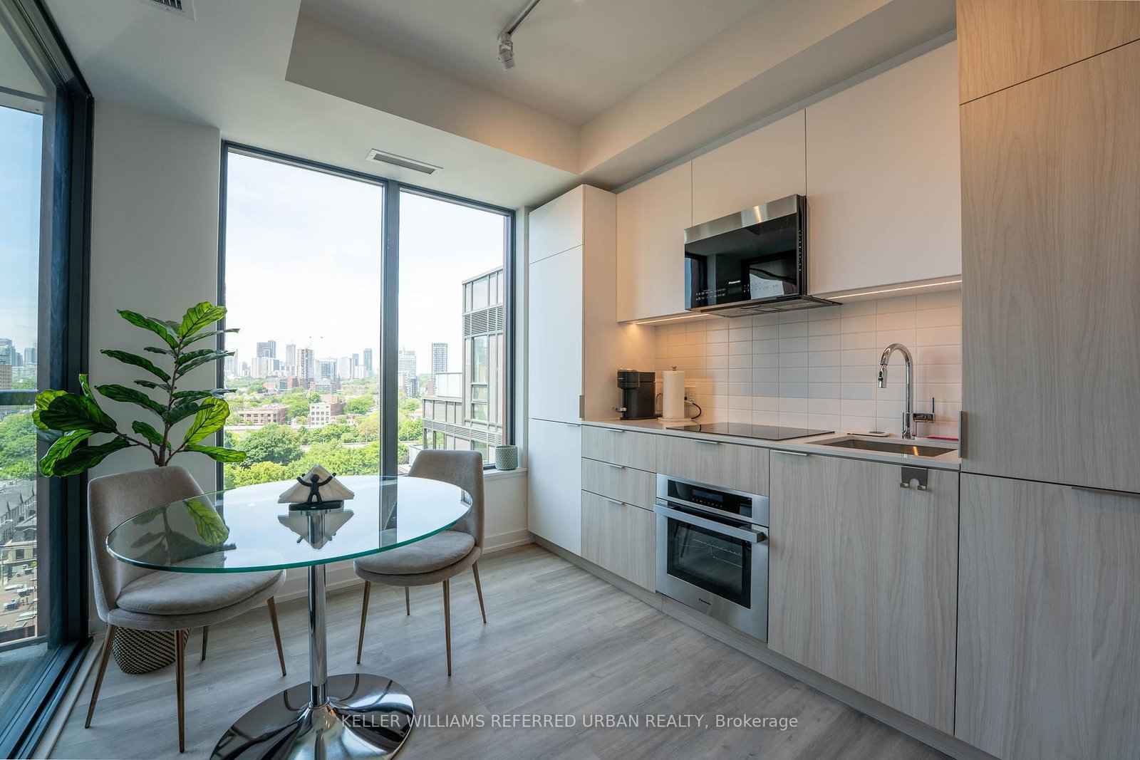 28 Eastern Avenue, Unit Ph21 - Photo 5