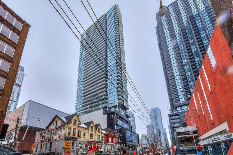 2001 - 290 Adelaide St W, Toronto, M5V 1P6 | Image 2