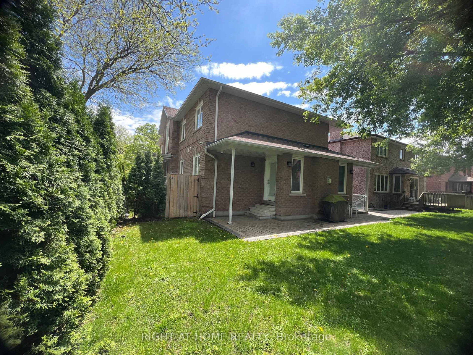 Listing Image 3