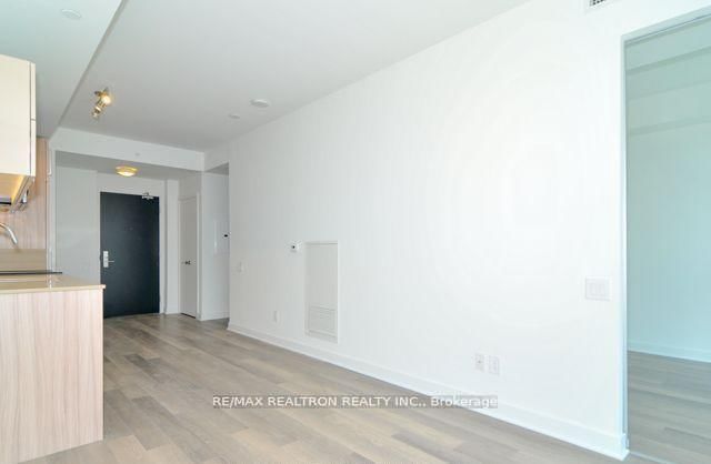 1007 - 290 Adelaide St W, Toronto, M5V 1P6 | Image 3