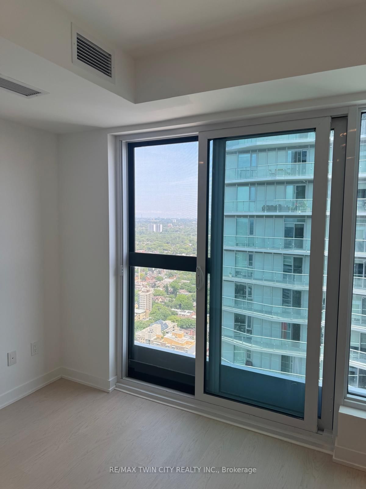 252 Church Street, Unit 5307 - Photo 17