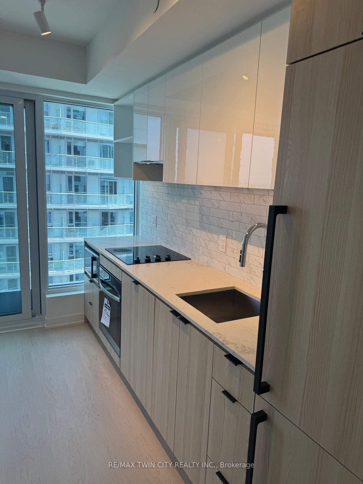 252 Church Street, Unit 5307 - Photo 25