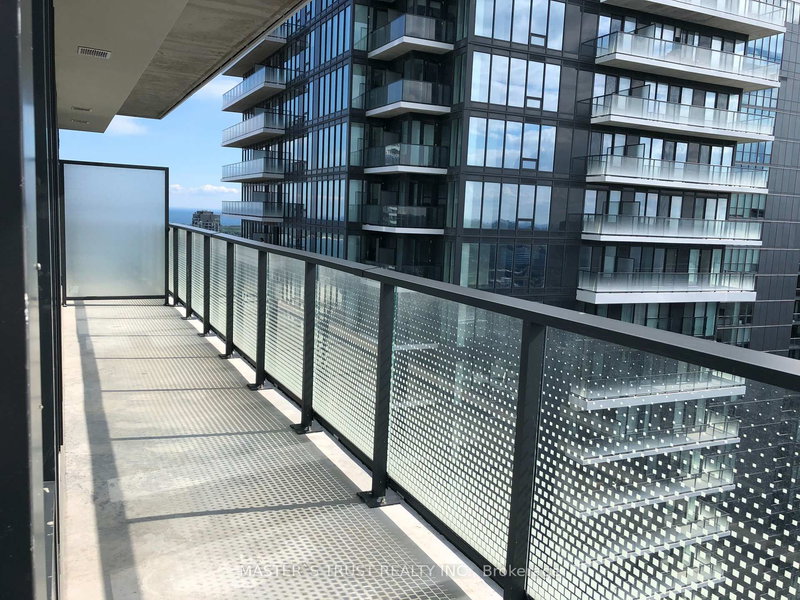 3805 - 125 Blue Jays Way, Toronto, M5V 0N5 | Image 2