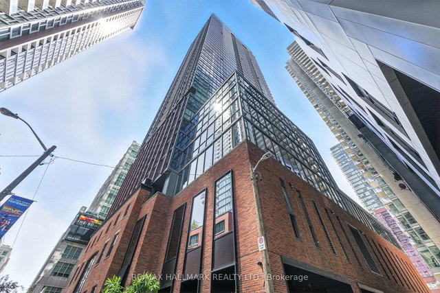 1113 - 88 Blue Jays Way