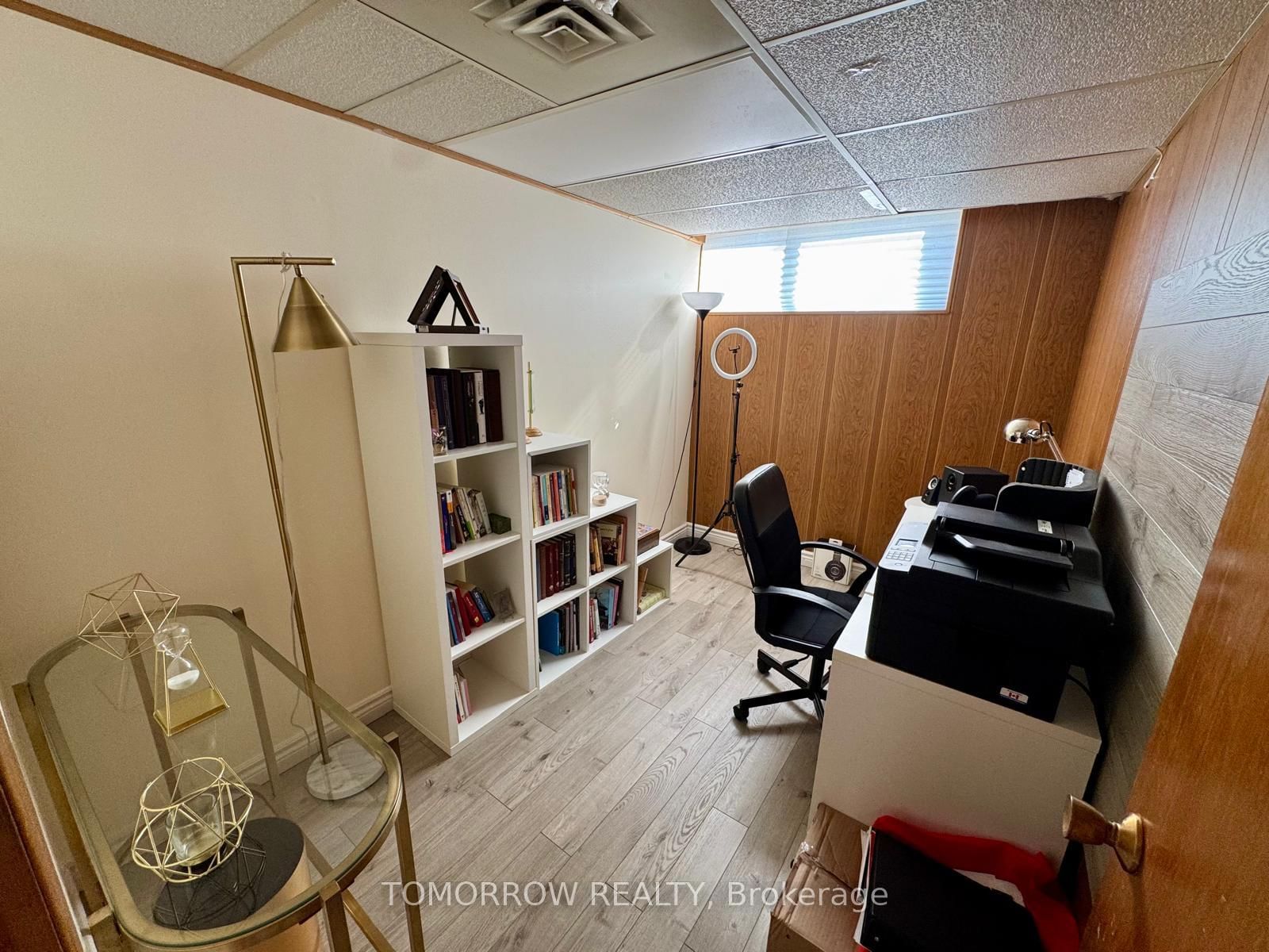 Listing Image 23
