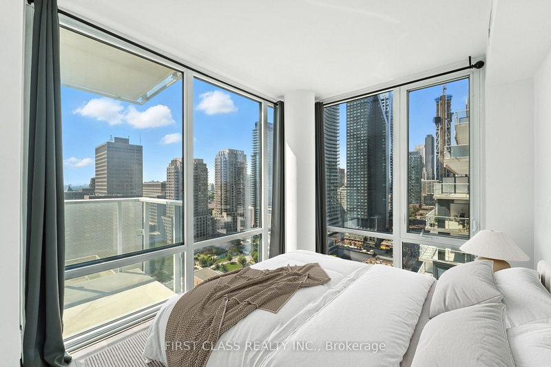 1802 - 501 Yonge St, Toronto, M4Y 0G8 | Image 3