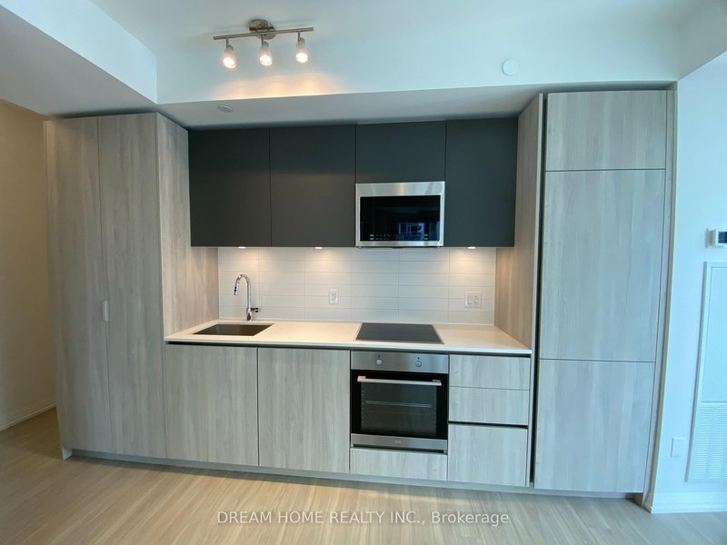 3105 - 8 Widmer St, Toronto, M5V 0W6 | Image 2