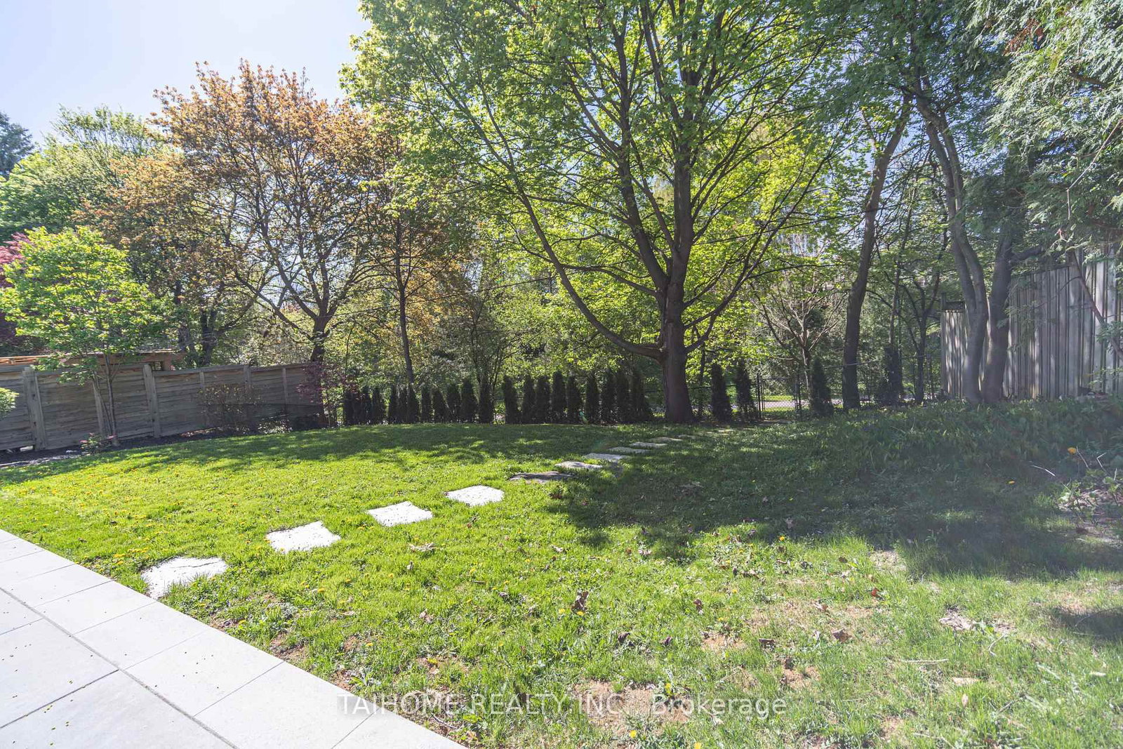 Listing Image 46