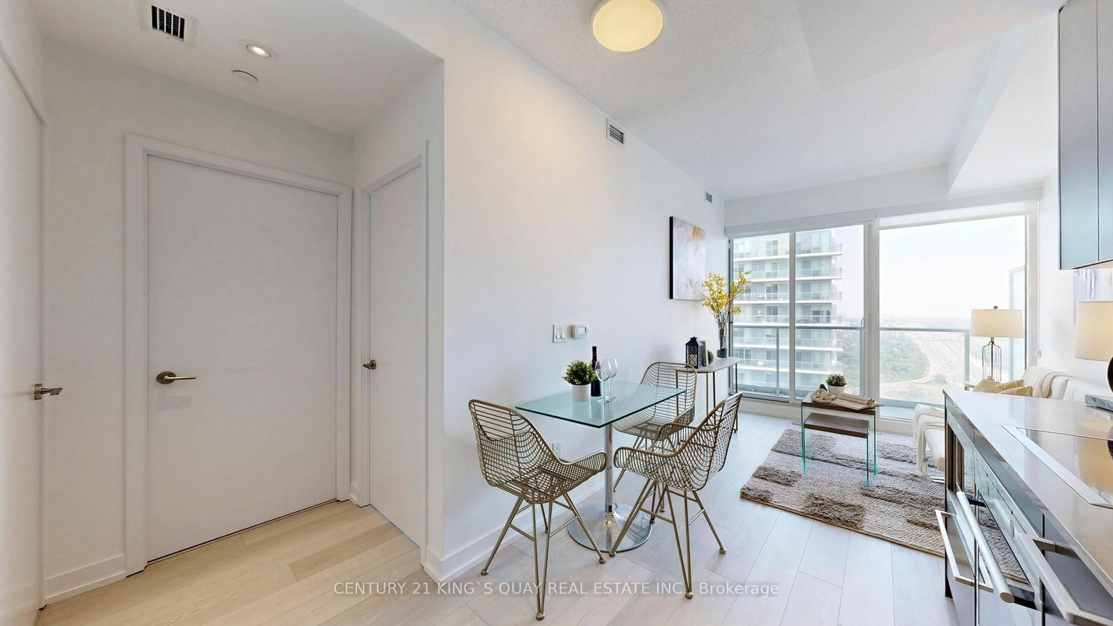 115 Mcmahon Drive, Unit 3808 - Photo 11