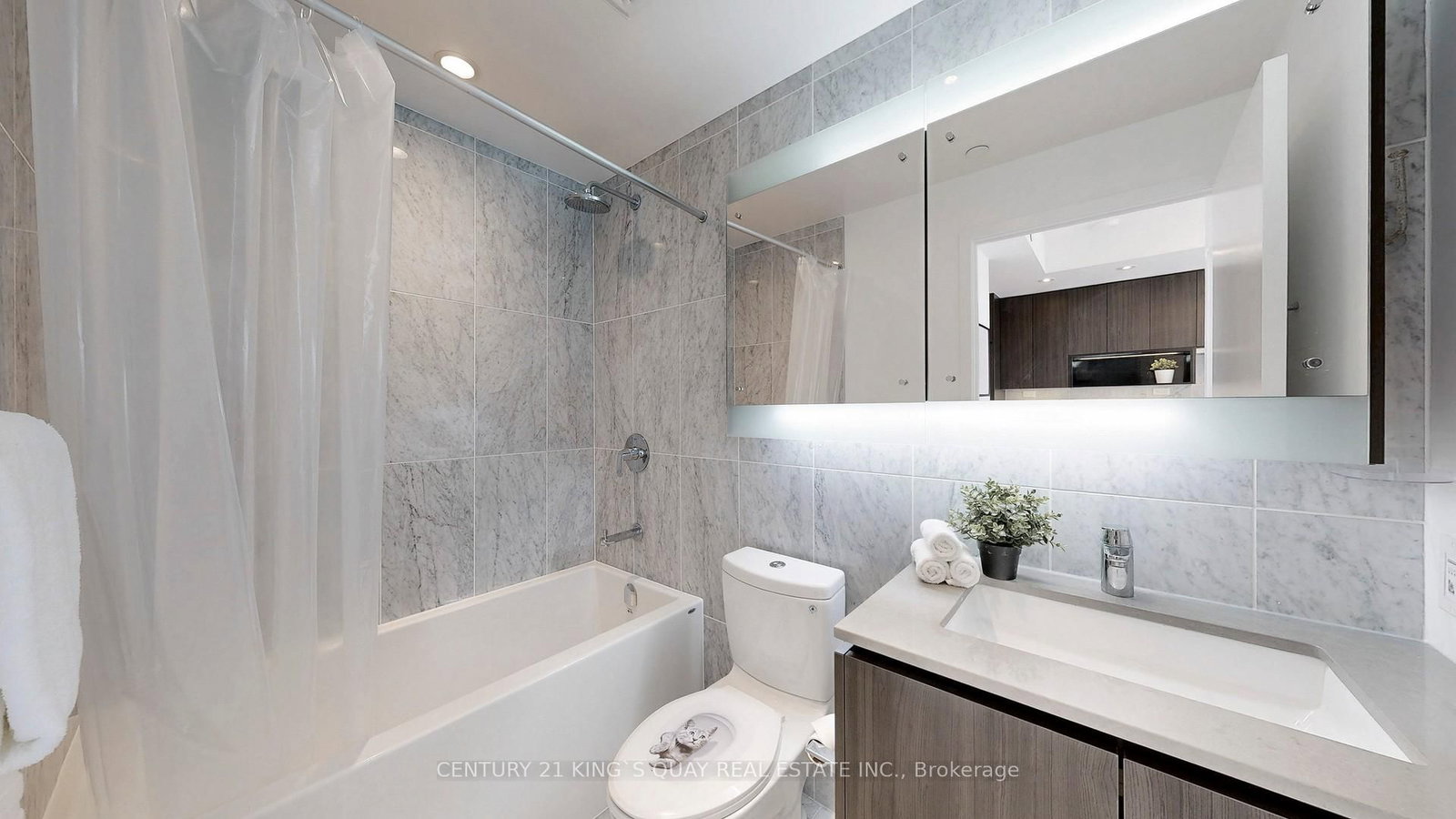 115 Mcmahon Drive, Unit 3808 - Photo 16