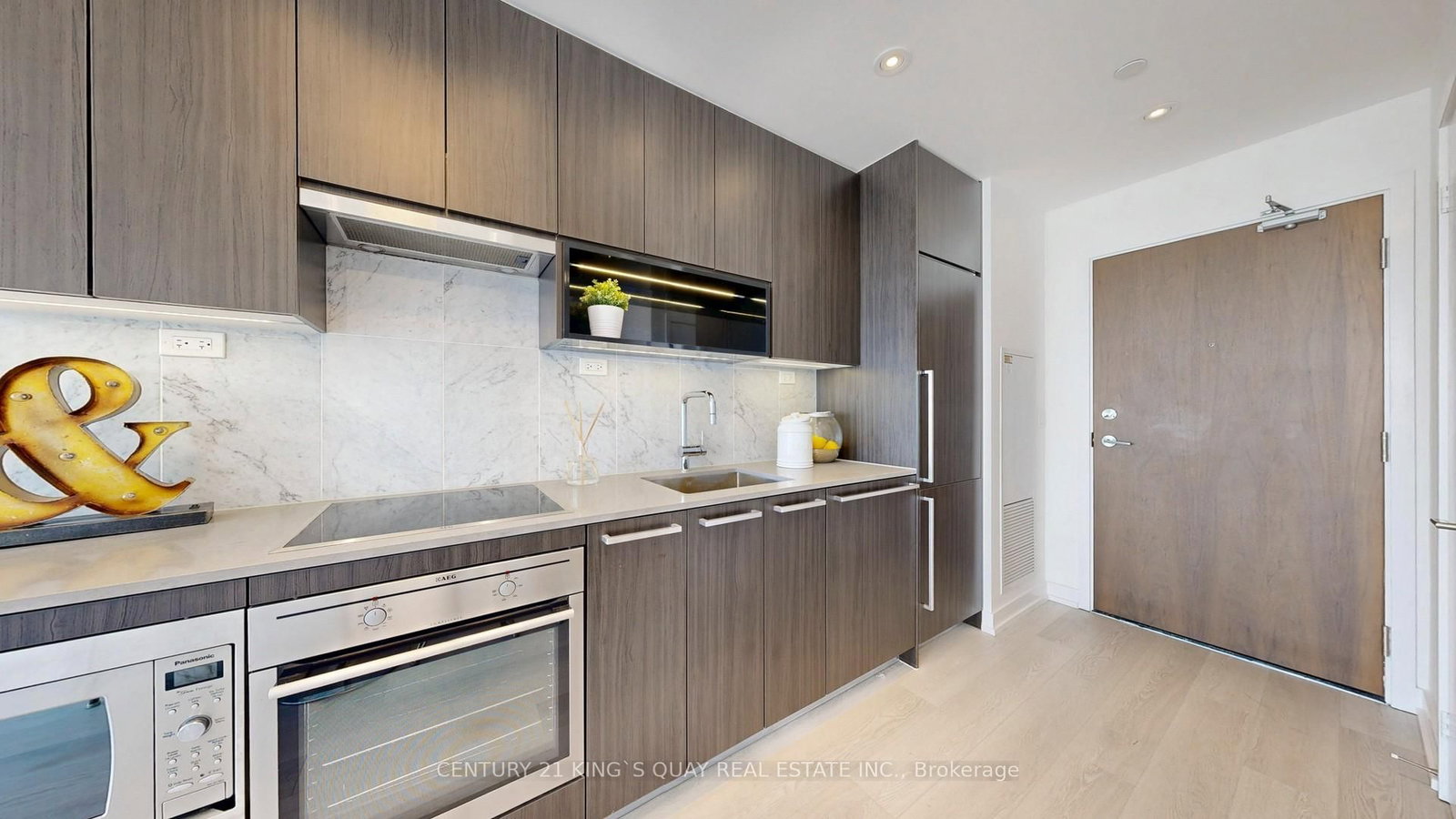 115 Mcmahon Drive, Unit 3808 - Photo 7