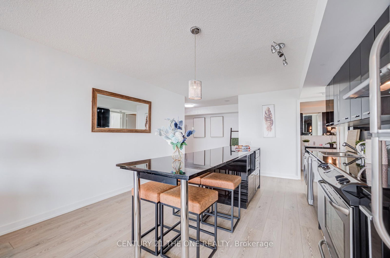 Condo sold at 1011-29 Singer Court, Toronto, Ontario, M2K 0B3 - Bayview Village - MLS: C12351393