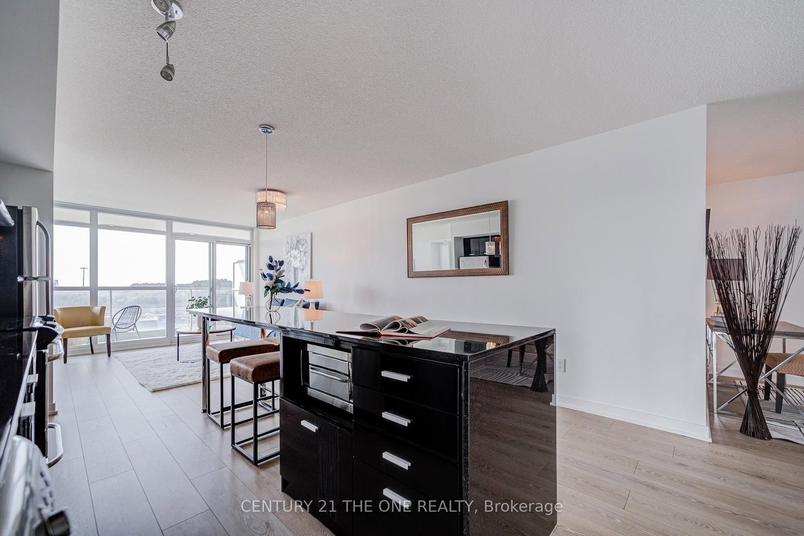 Condo sold at 1011-29 Singer Court, Toronto, Ontario, M2K 0B3 - Bayview Village - MLS: C12351393