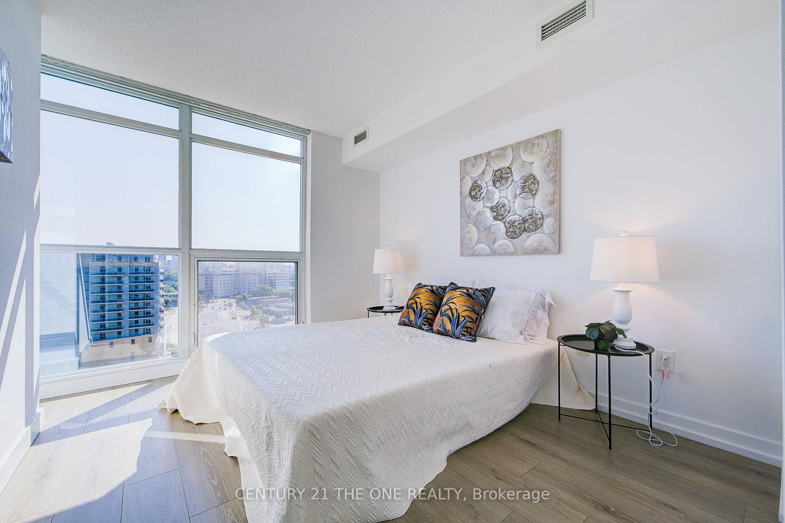 Condo sold at 1011-29 Singer Court, Toronto, Ontario, M2K 0B3 - Bayview Village - MLS: C12351393