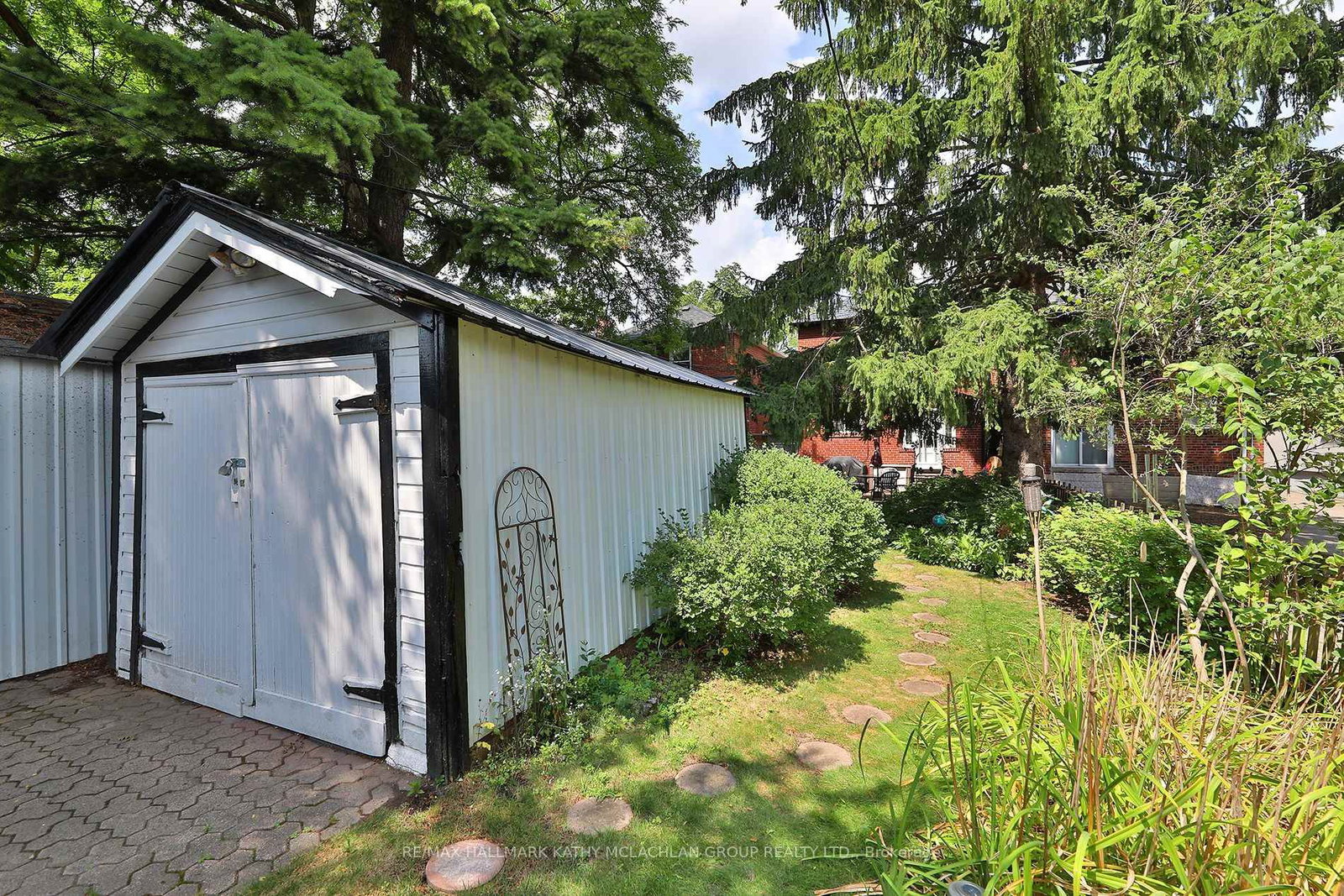 Listing Image 25