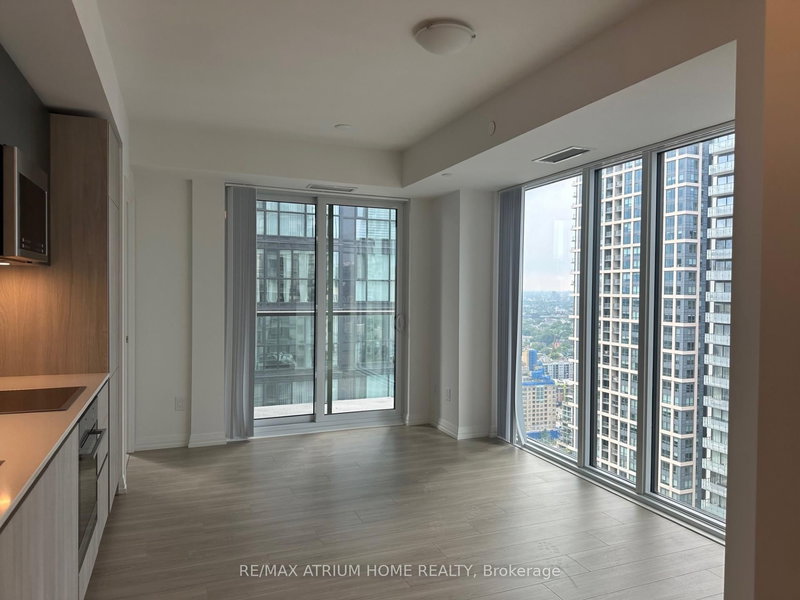 3703 - 8 Widmer St, Toronto, M5V 0W6 | Image 3