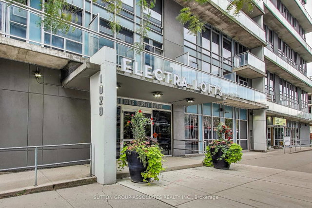 213 - 1029 King Street W