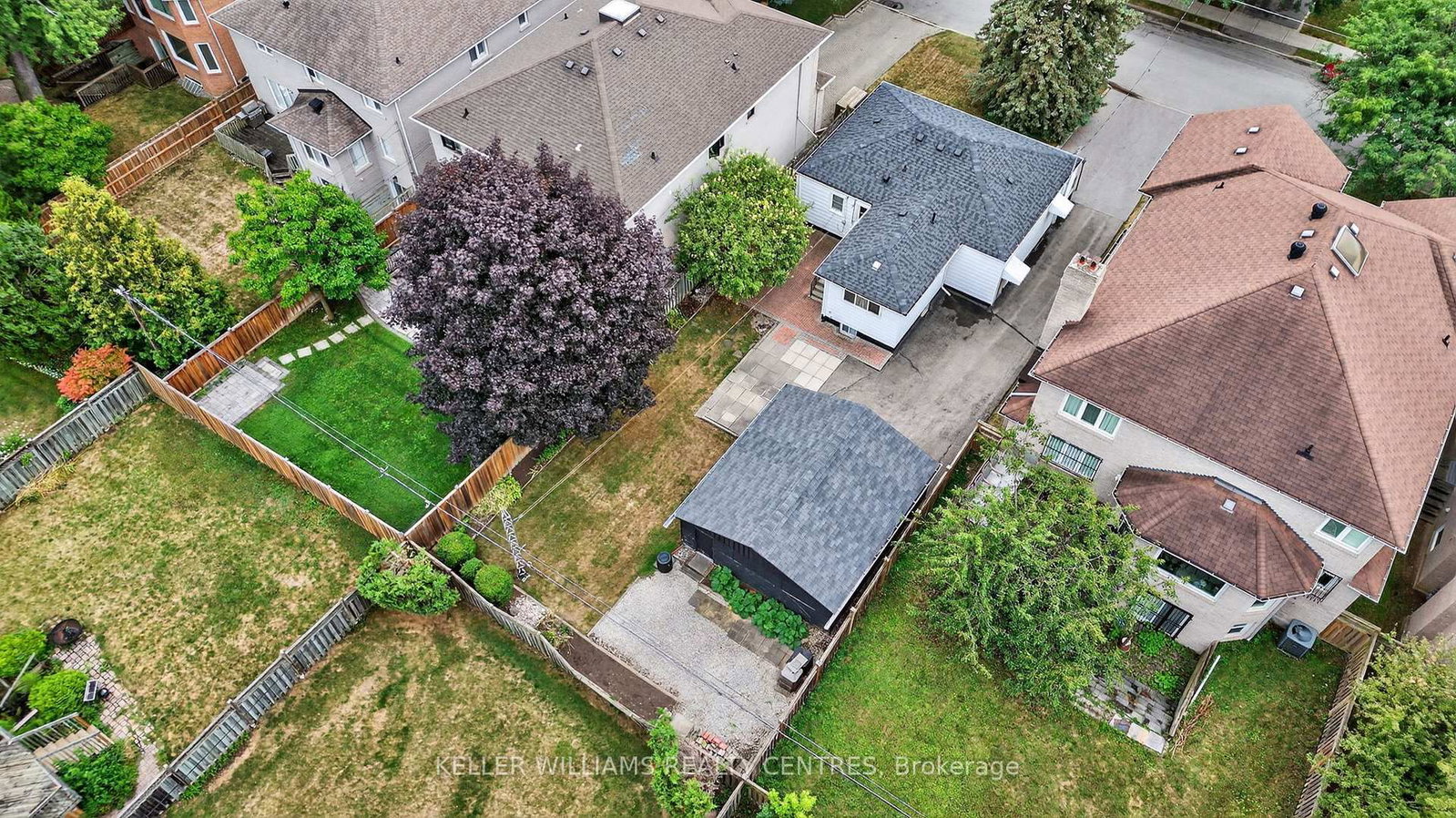Listing Image 44