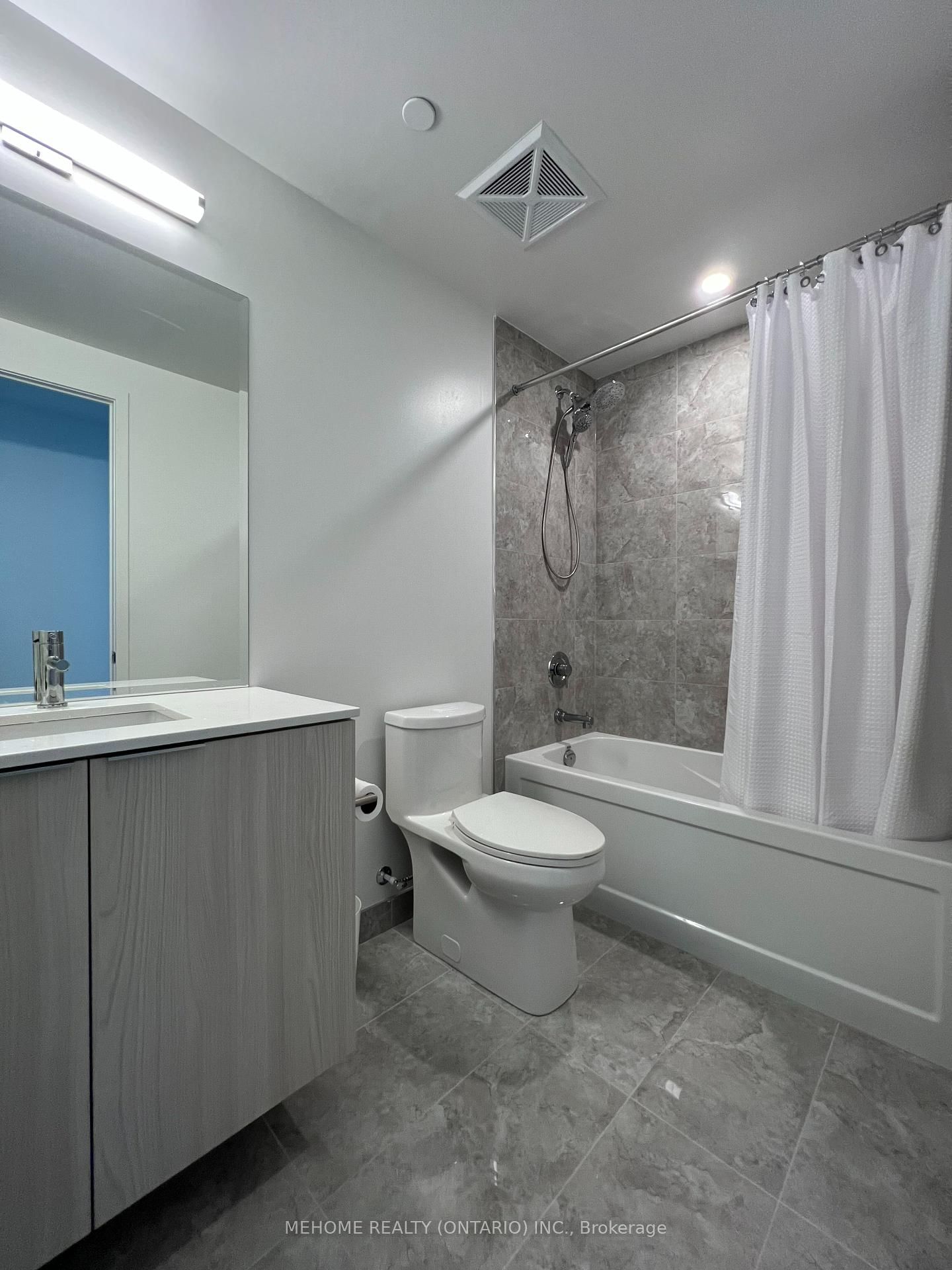 15 Queens Quay E, Unit 3201 - Photo 10