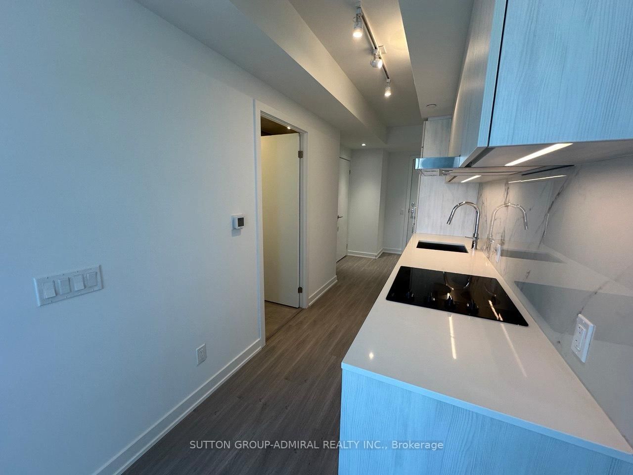 8 Wellesley Street W, Unit 3008 - Photo 8