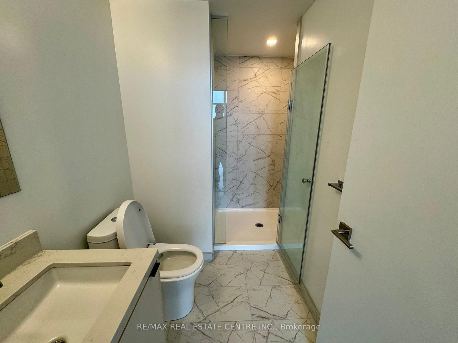 252 Church Street, Unit PH02 - Photo 7