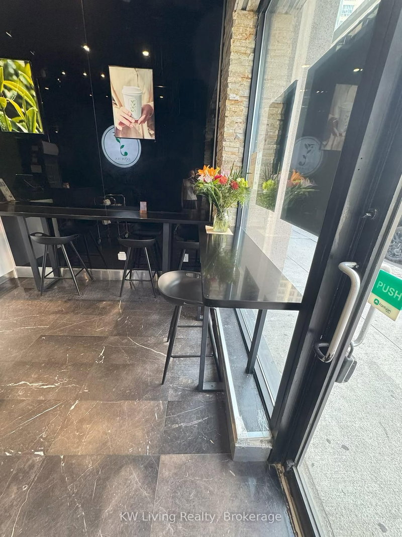 15 - 5 Northtown Way, Toronto, M2N 7L5 | Image 2