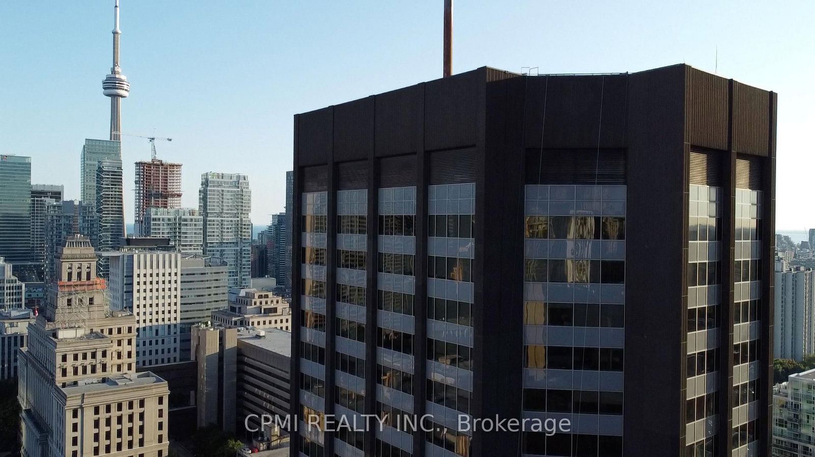 400 UNIVERSITY Avenue, Unit 1503