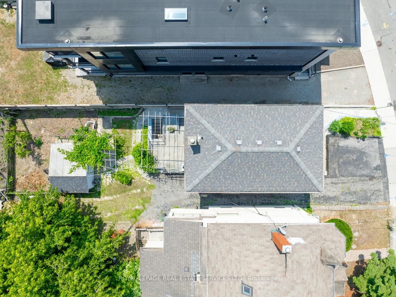 Listing Image 31
