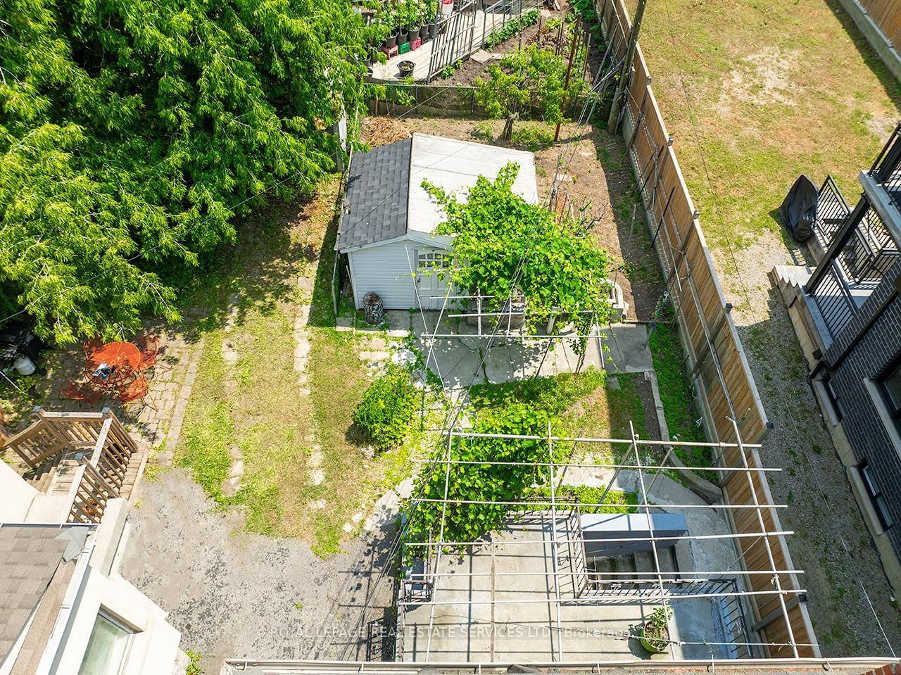 Listing Image 9
