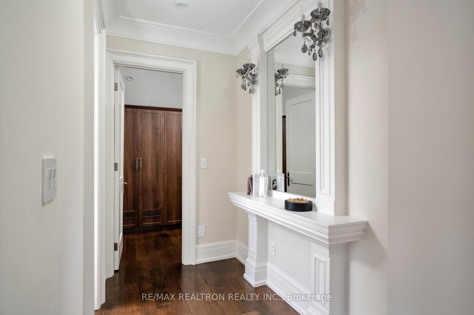 Listing Image 40
