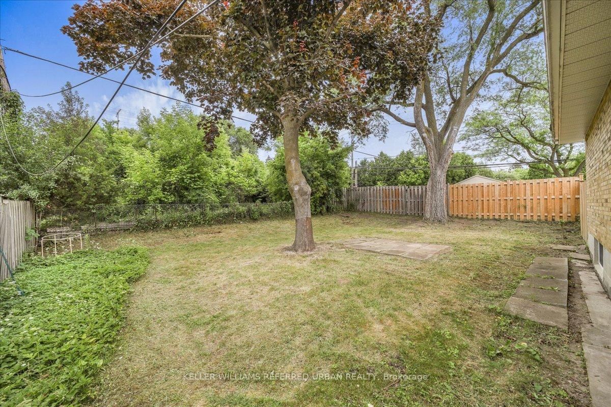 Listing Image 23