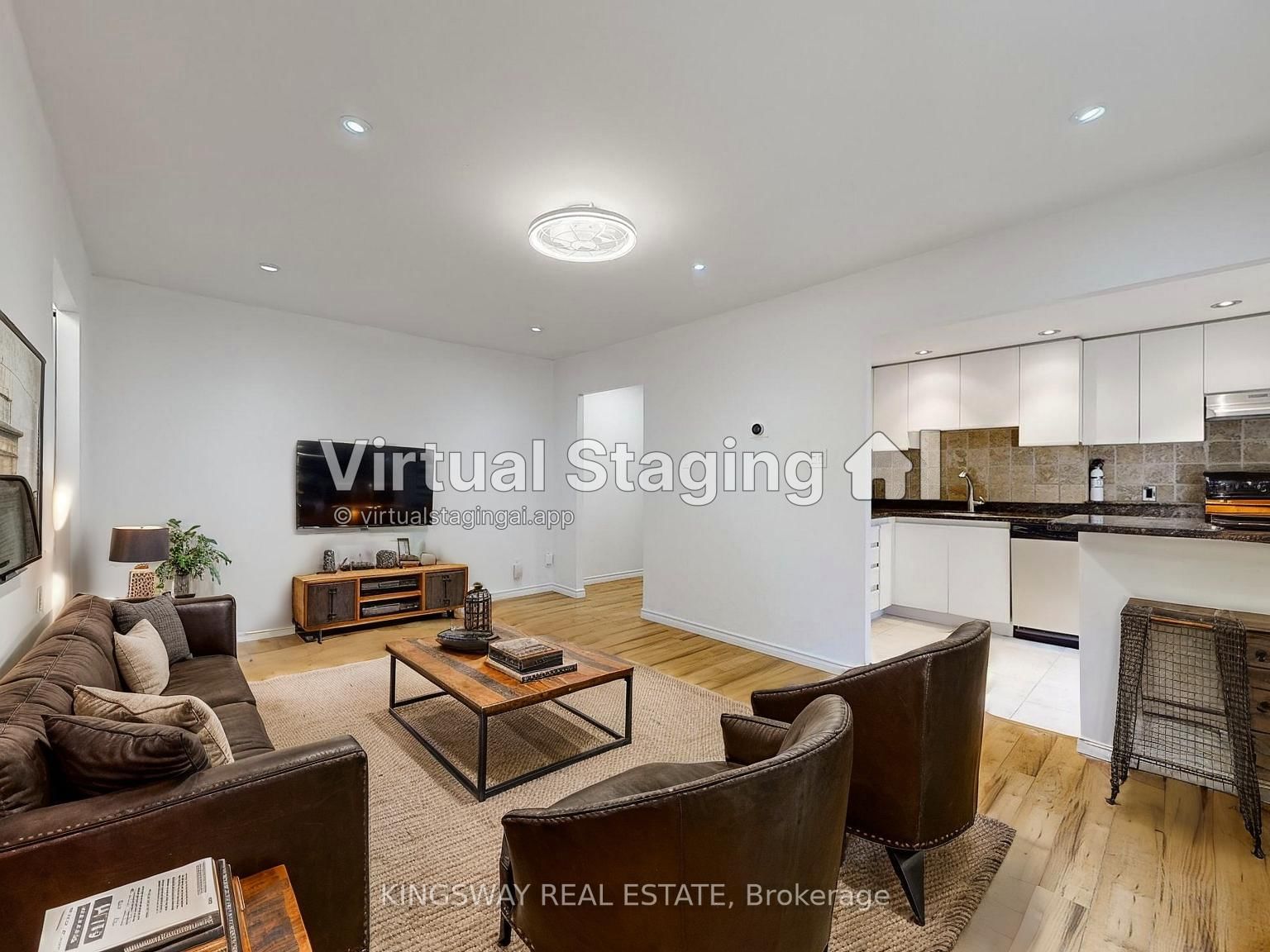 Listing Image 6