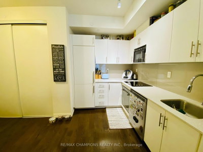 Unit 523 — 460 Adelaide Street E — photo 4