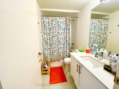 Unit 523 — 460 Adelaide Street E — photo 5