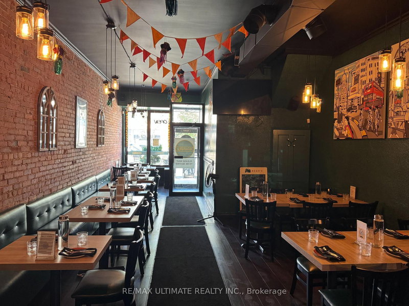 1063 Bloor St W, Toronto, M6H 1M5 | Image 2