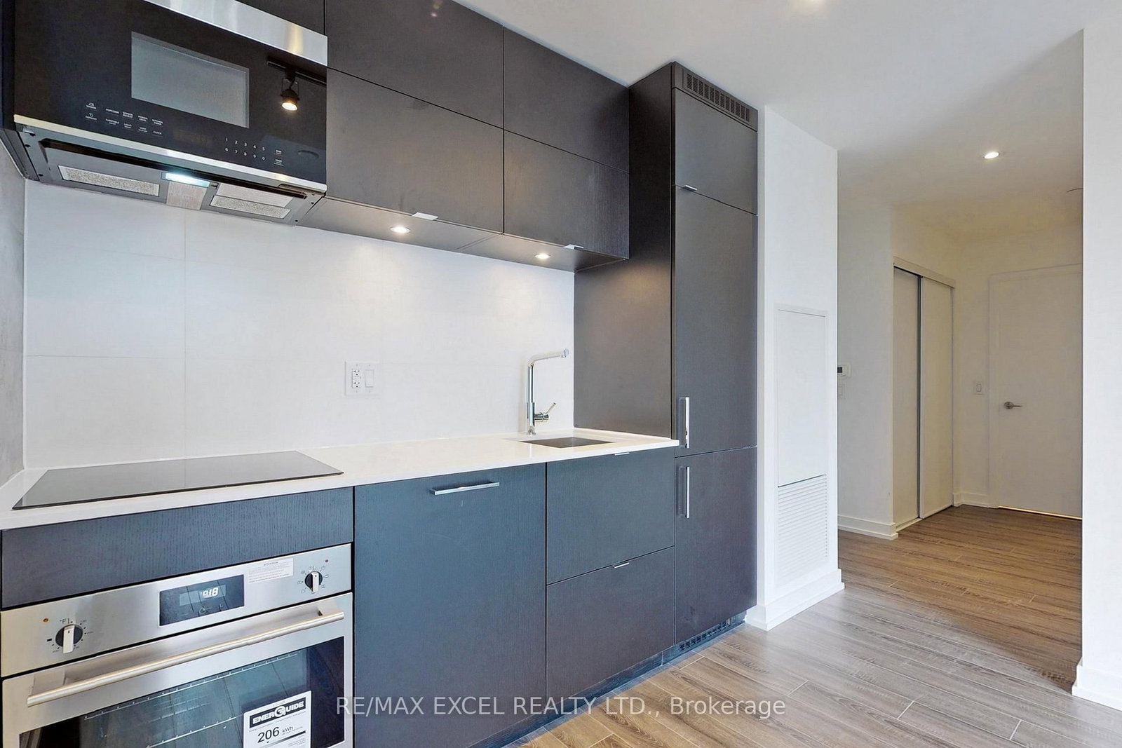 20 Edward Street, Unit 1720 - Photo 18